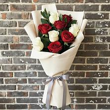 Букет цветов из:  Розы в Ладожской