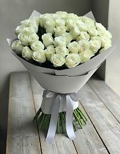 Букет 35 Белых роз в Ладожской