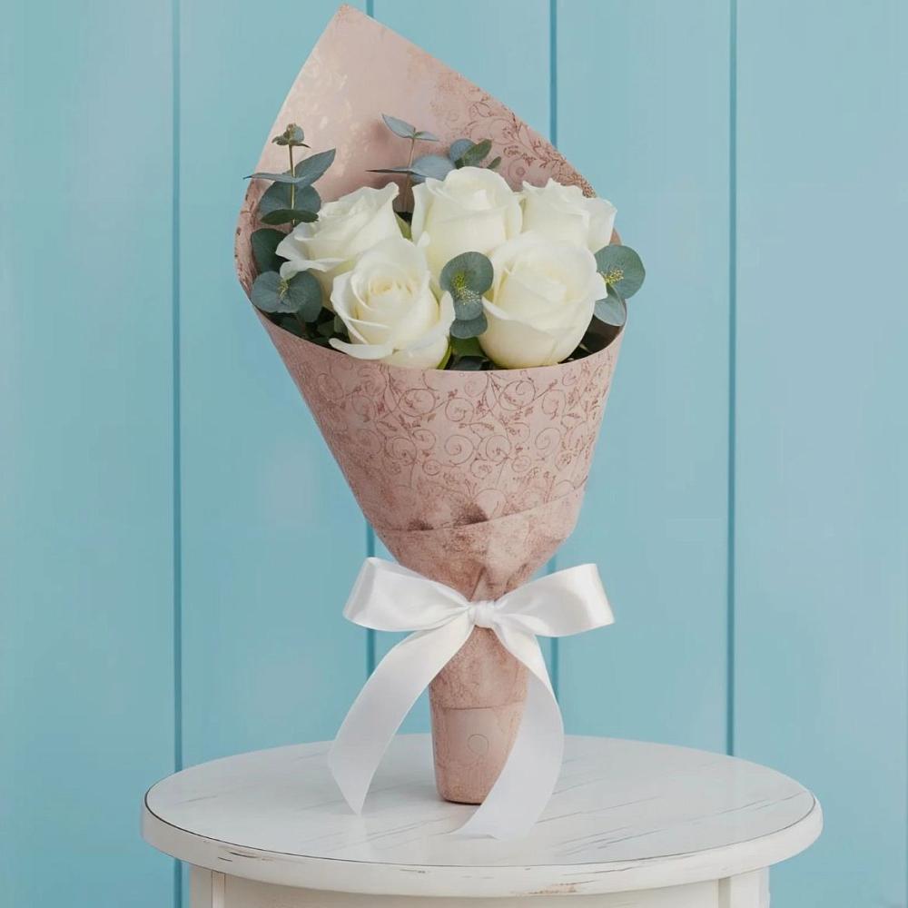 Букет цветов из: Розы в Ладожской