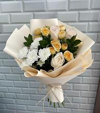 Букет цветов из:  Розы и Хризантемы #REPLACE_PRED# Ладожской