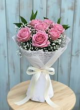 Букет цветов из:  Розы в Ладожской