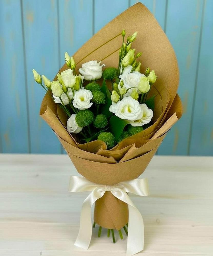 Букет цветов из: Хризантемы и Лизиантусы в Ладожской