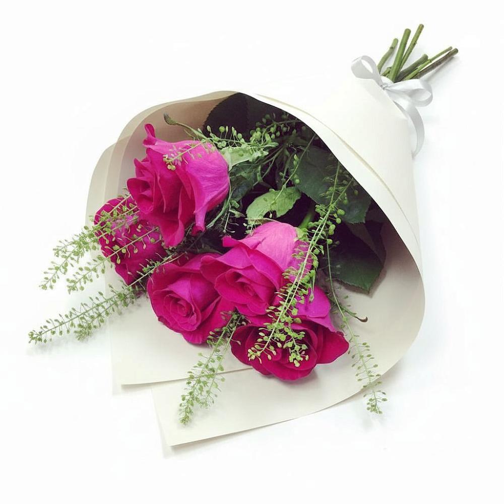 Букет цветов из: Розы в Ладожской