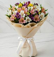 Букет цветов из:  Альстромерии #REPLACE_PRED# Ладожской