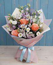 Букет цветов из:  Лизиантусы, Розы, Альстромерии и Гипсофила #REPLACE_PRED# Ладожской