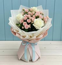 Букет цветов из:  Розы в Ладожской
