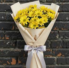 Букет цветов из:  Хризантемы в Ладожской