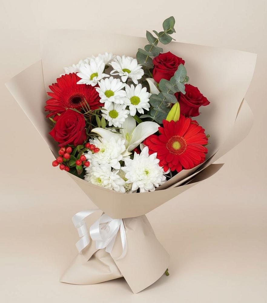 Букет цветов из: Розы, Хризантемы, Герберы и Лилии в Ладожской