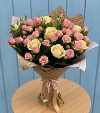 Букет цветов из:  Розы в Ладожской