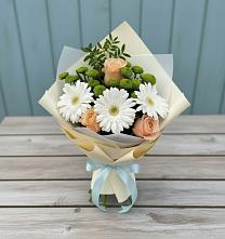 Букет цветов из:  Герберы, Розы и Хризантемы в Ладожской