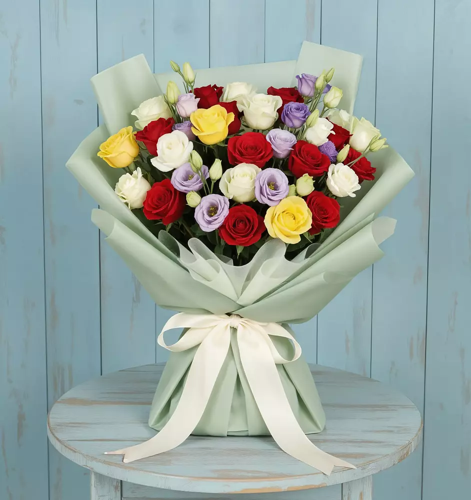 Букет цветов из: Розы в Ладожской