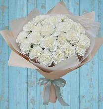 Букет цветов из:  Гвоздики в Ладожской