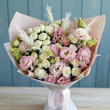 Букет цветов из:  Альстромерии и Розы в Ладожской